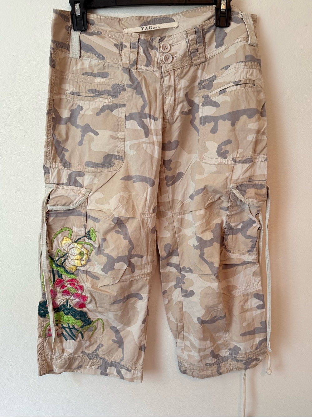 Y.A.G. Beige Gray Camo Cargo Capris with Floral Embroidery